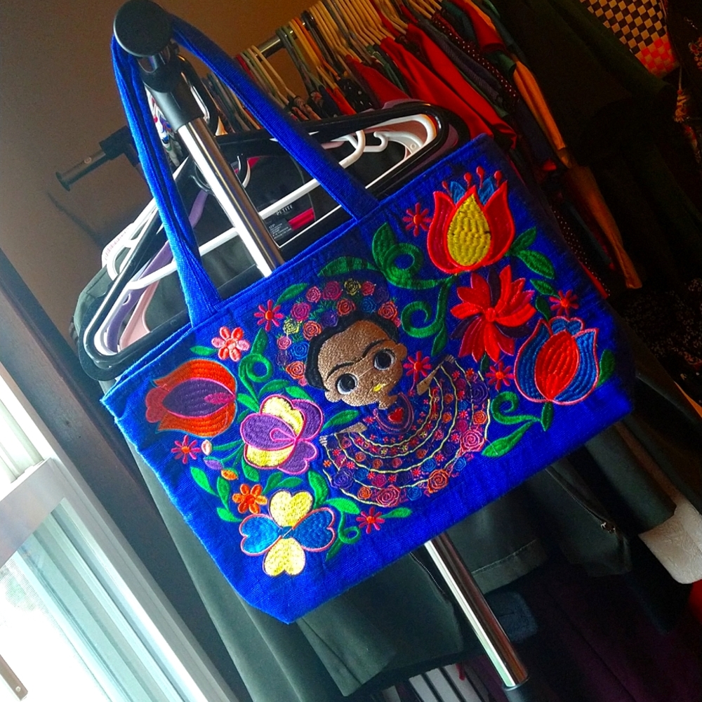 Medium Tote bag
